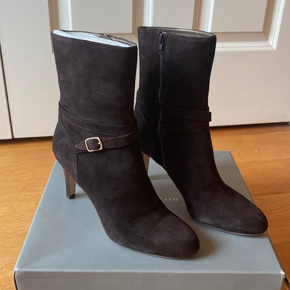 Ann Taylor “Rickie” Dark Chocolate Suede Ankle Boot, Size 8M